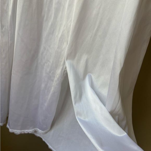 Vintage Cabernet White Lace Detail Slip Nightgown 38 - Picture 6 of 7